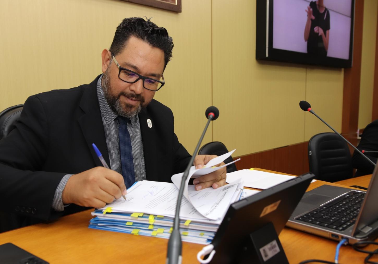 Verbas impositivas de João Morales atendem saúde, educação, esporte e entidades sociais