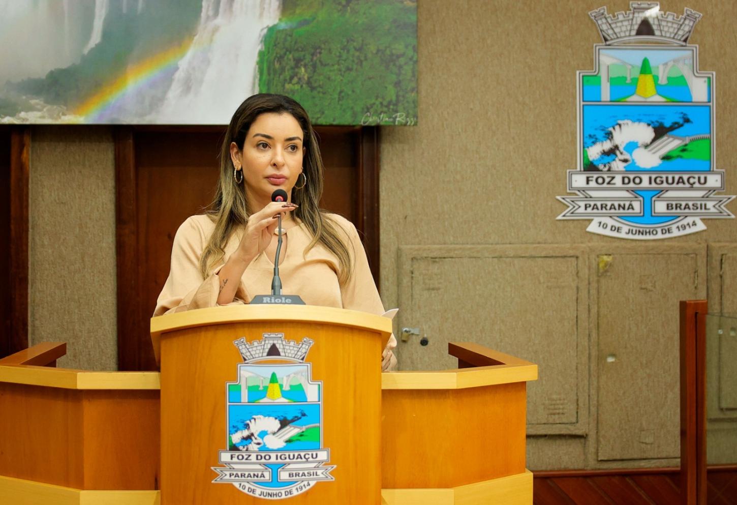 Projeto aprovado protege consumidor contra abusos de operadoras de internet