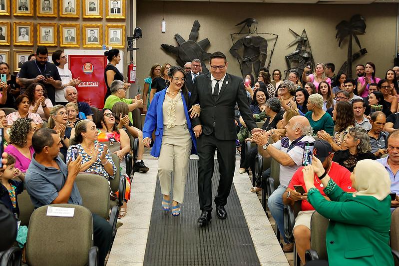 Solenidade da Câmara de Foz congratula 15 mulheres com Prêmio Mulher Destaque