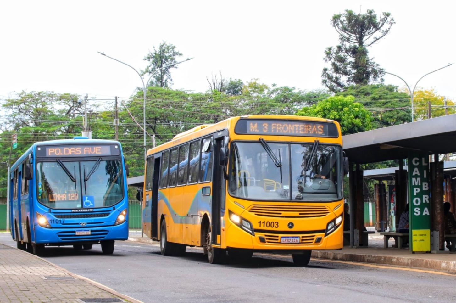 Câmara pede informações sobre transporte coletivo e melhorias na mobilidade em Foz