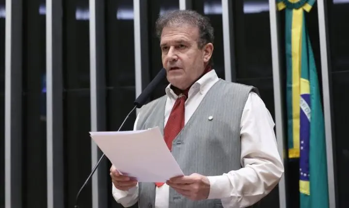 Câmara aprova projeto que reconhece município que se destacar em ações para pessoa idosa